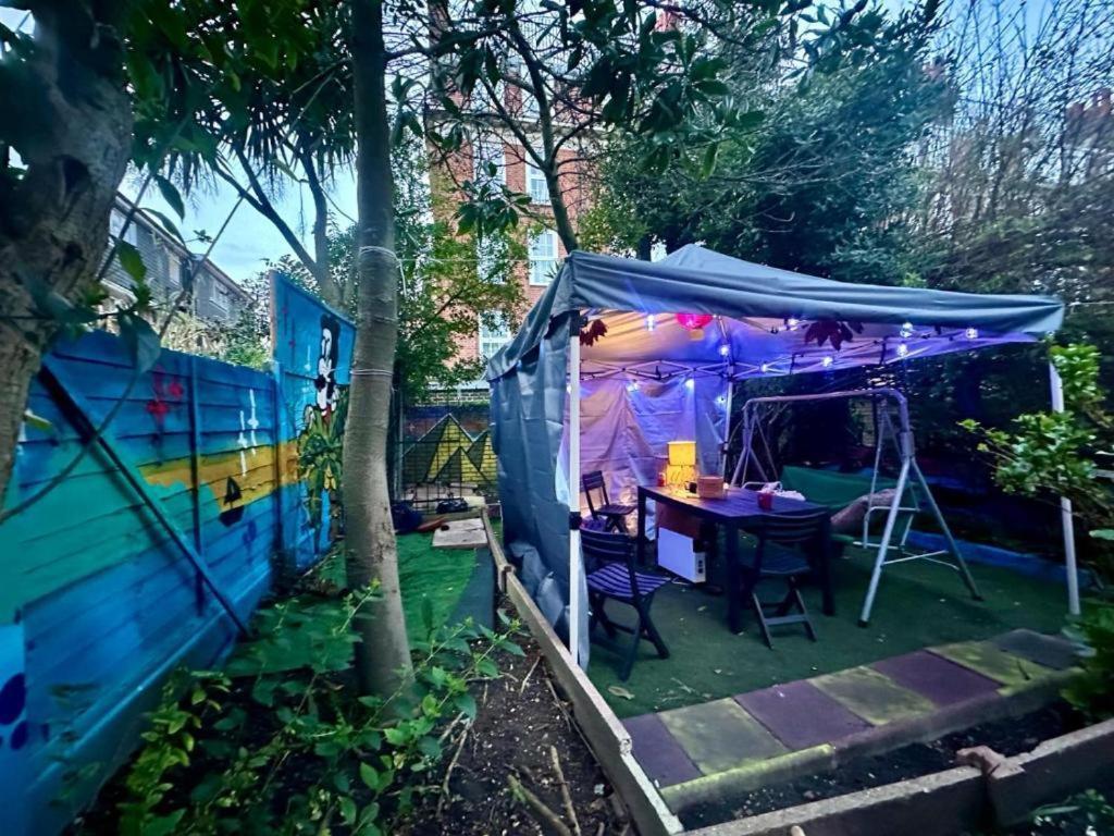 Hotel Whitechapel Lindley House R2 London Exterior foto