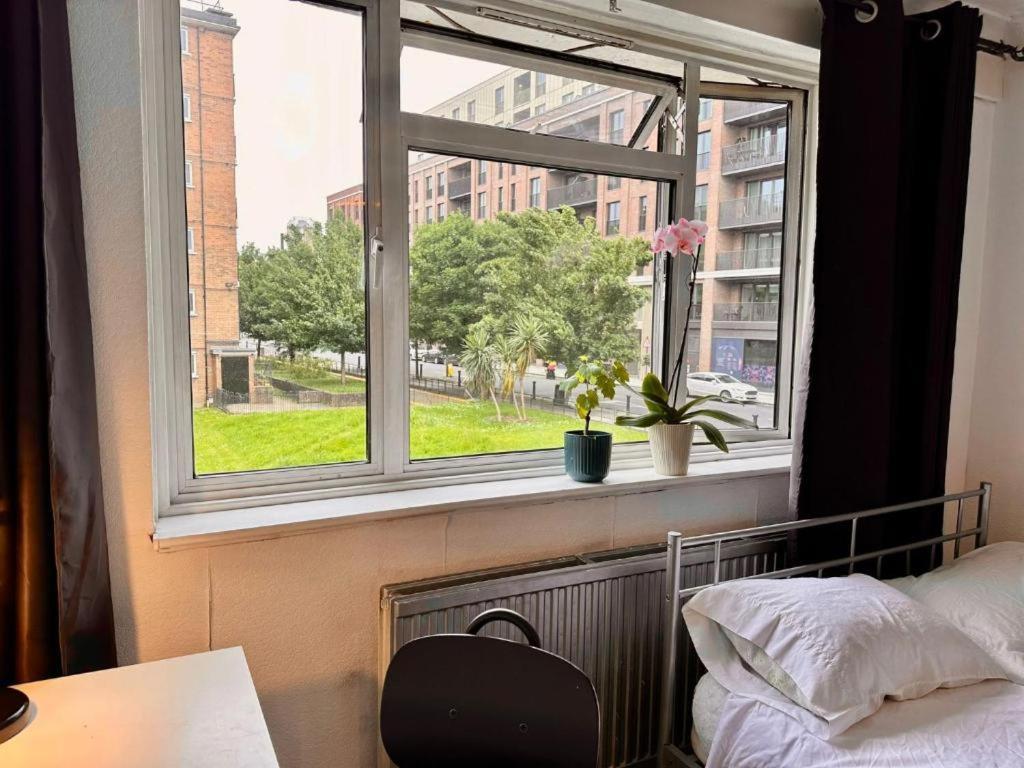 Hotel Whitechapel Lindley House R2 London Exterior foto