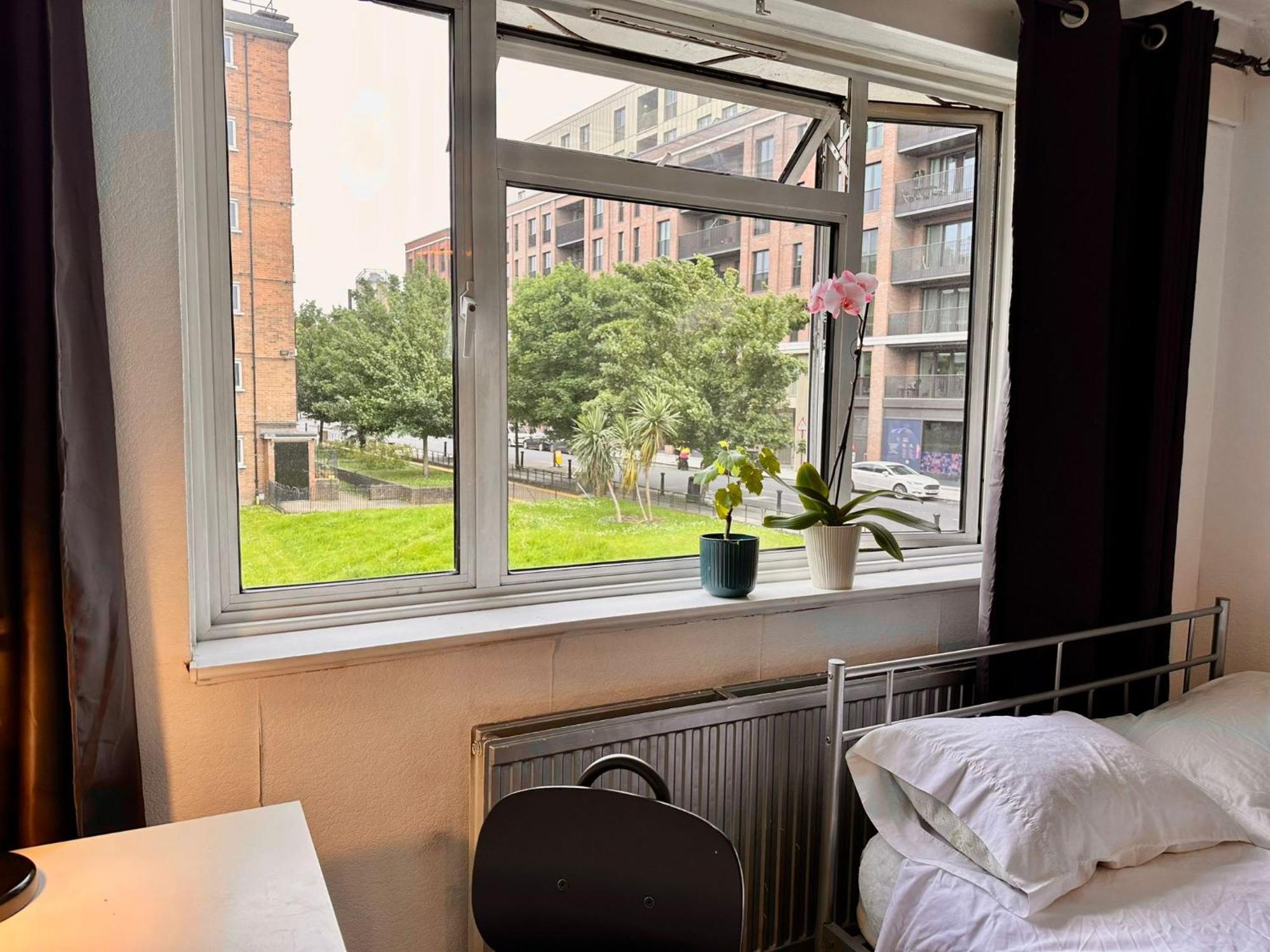 Hotel Whitechapel Lindley House R2 London Exterior foto